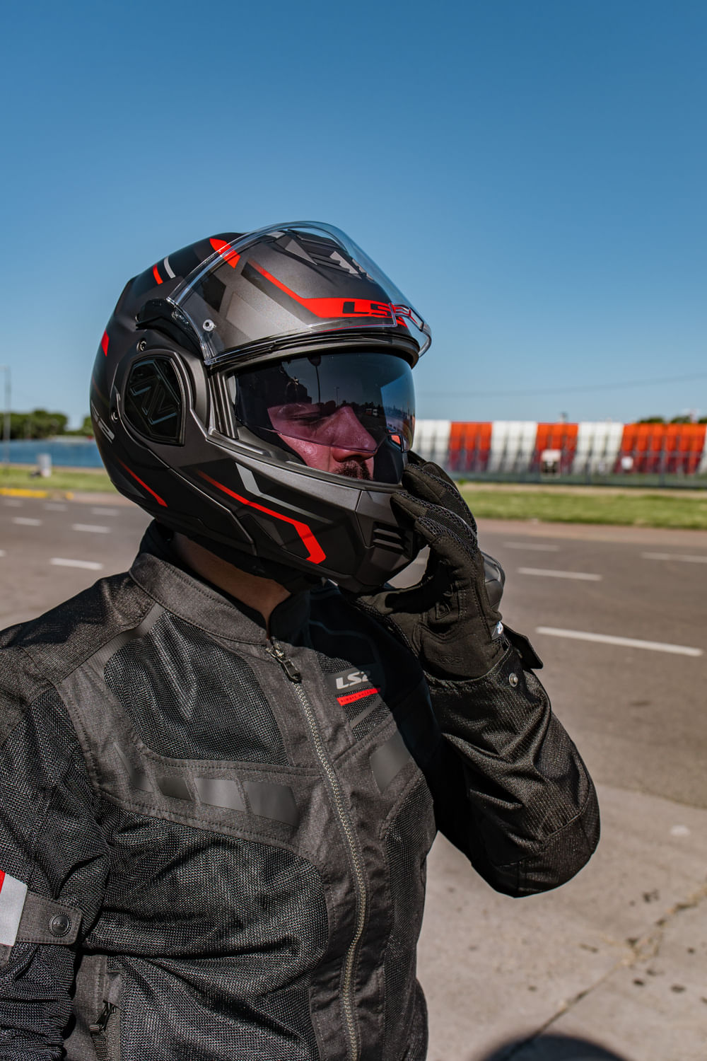 Casco LS2 906 Advant Bend Negro / Rojo / Mate