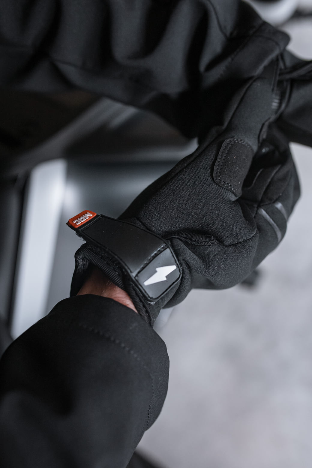 Guantes MAC Atomic Hombre Negro