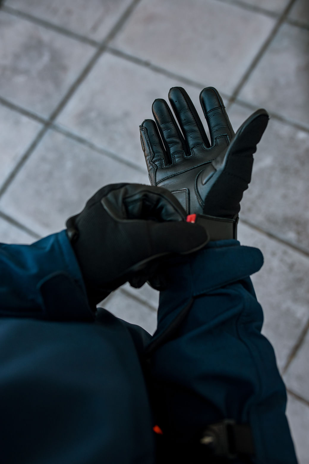 Guantes NTO Urban Evo II Mujer Negro