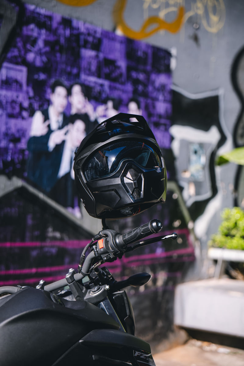 Casco MAC 001 Edge Solid Negro / Mate