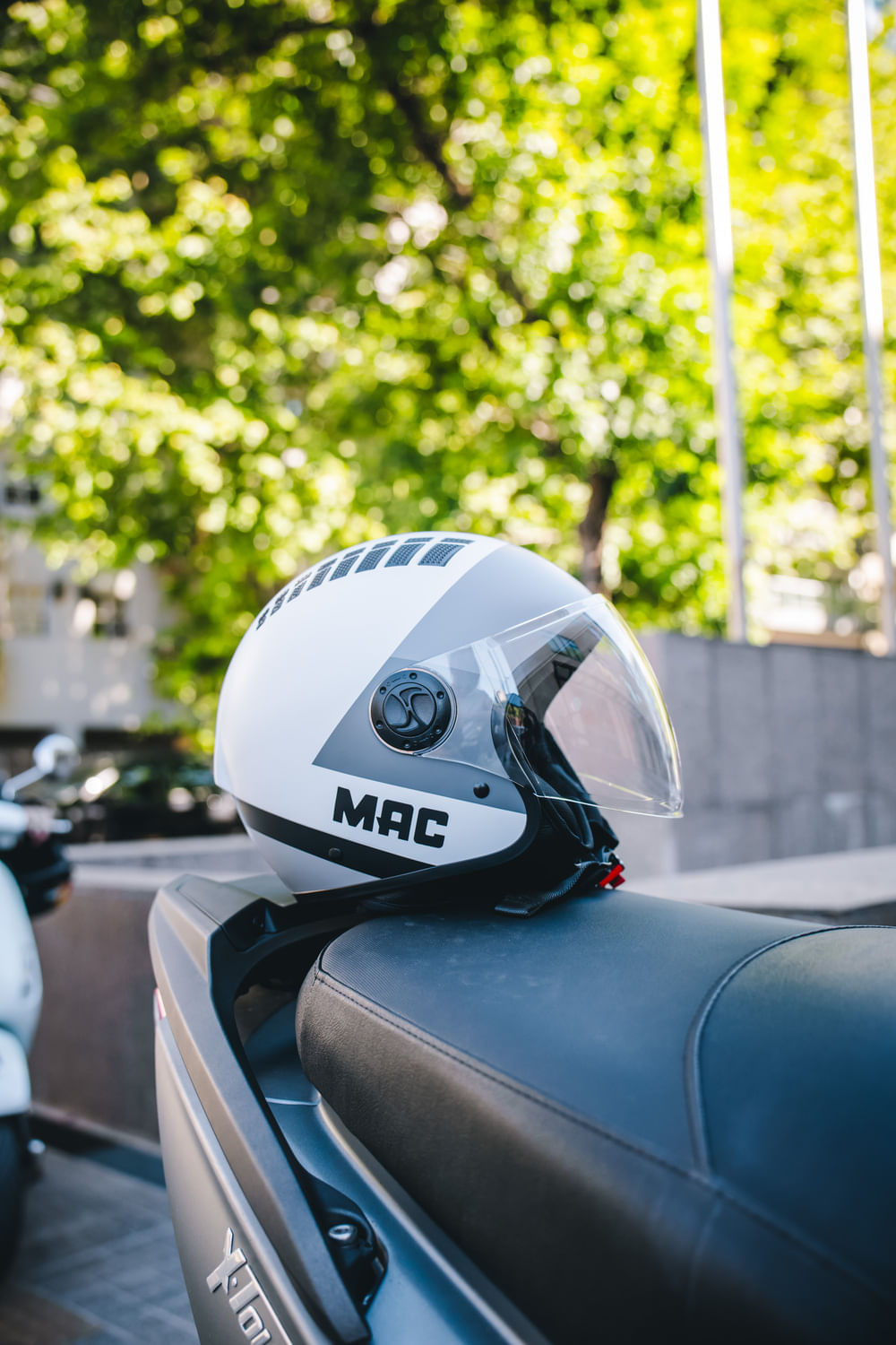 Casco MAC 230 Addax Pyro Negro / Gris / Mate