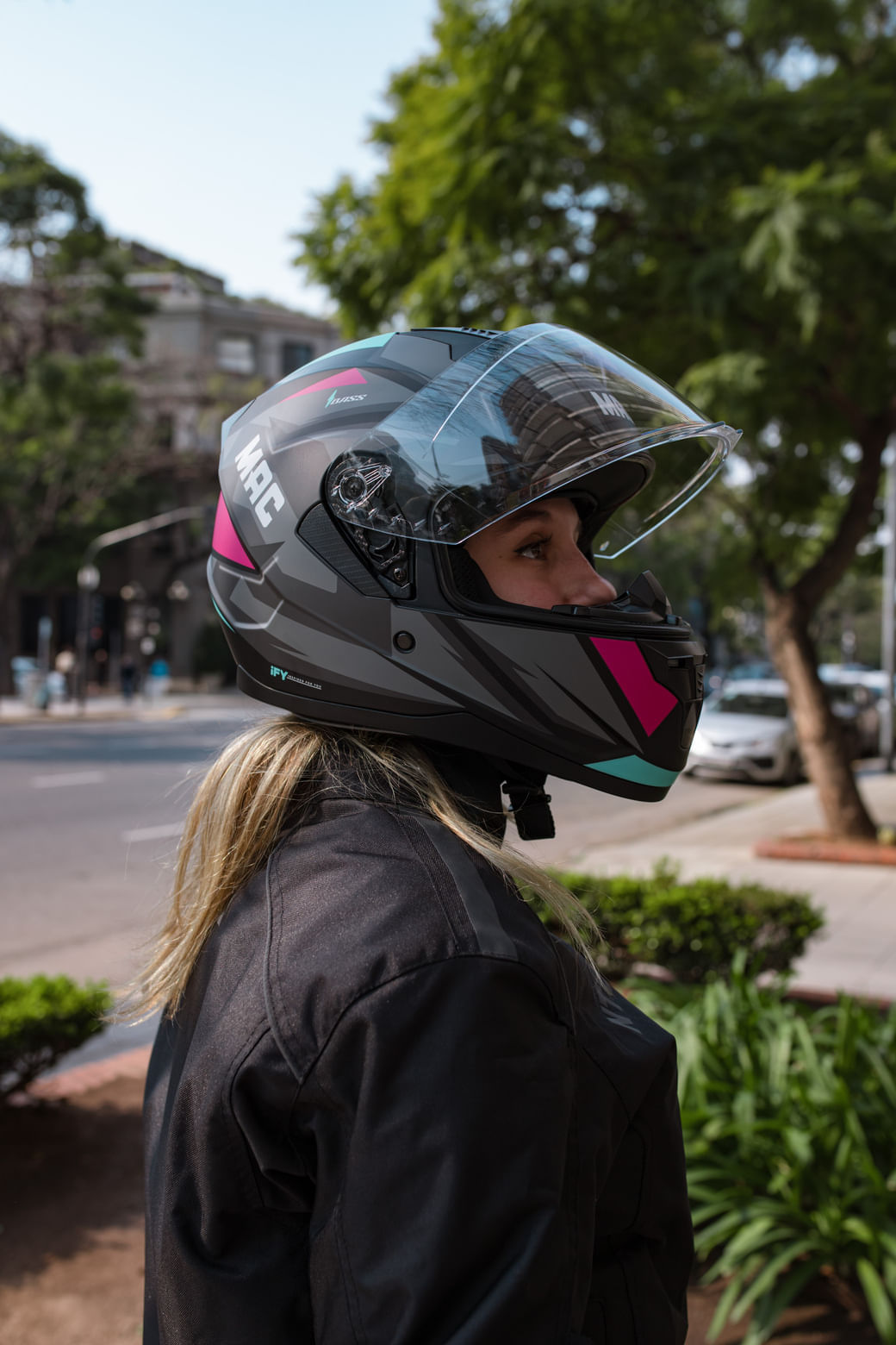 Casco MAC 067 Bass Taylor Gris / Rosa / Mate