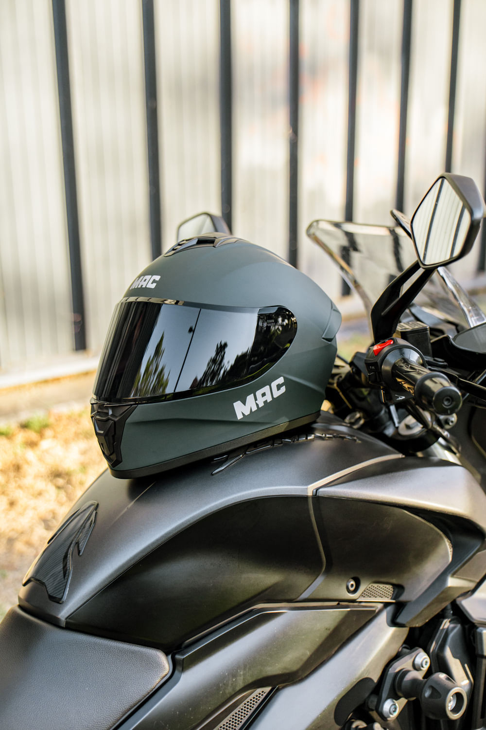 Casco MAC 801 Starter Solid Verde / Mate