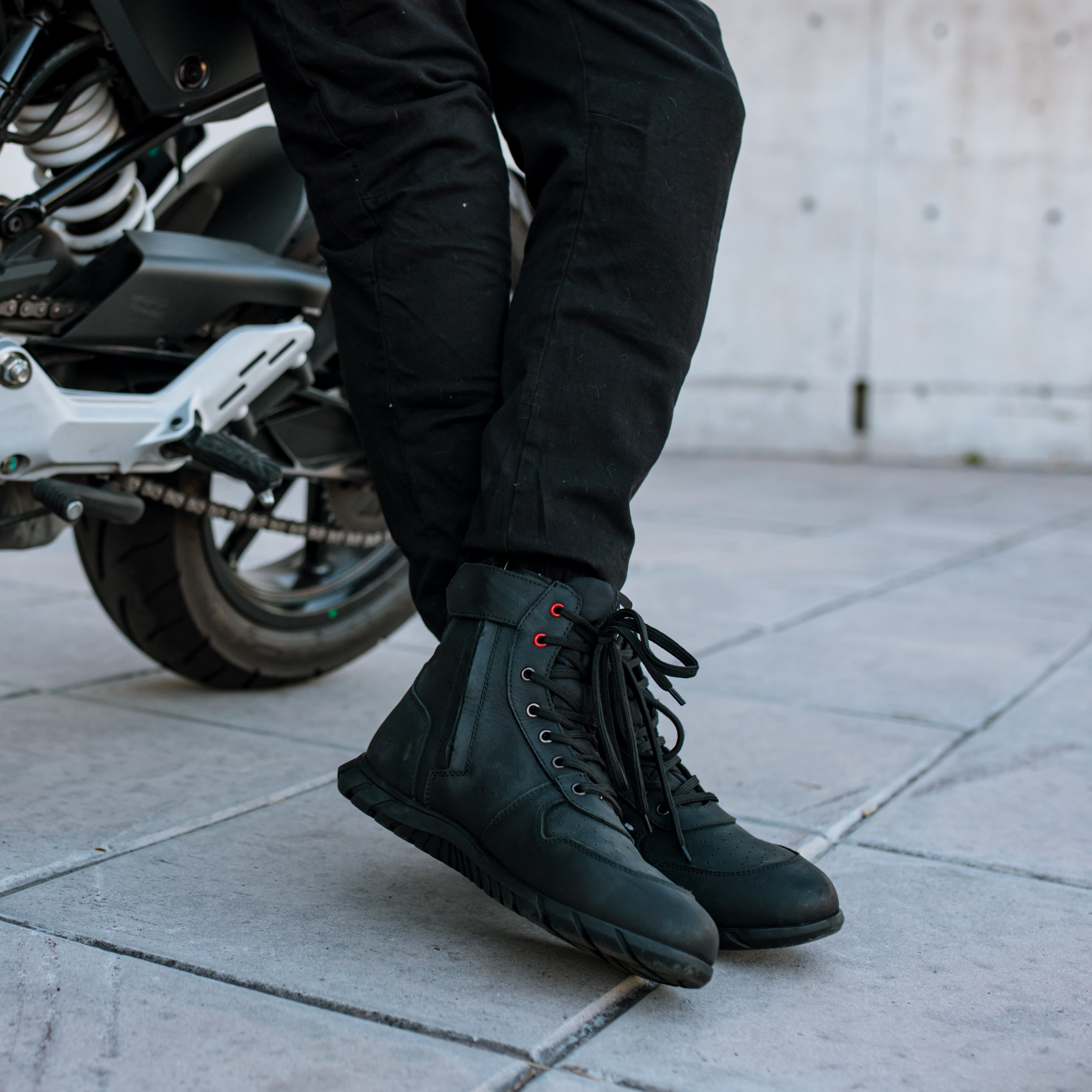 Borcego NTO Downtown Hombre Negro