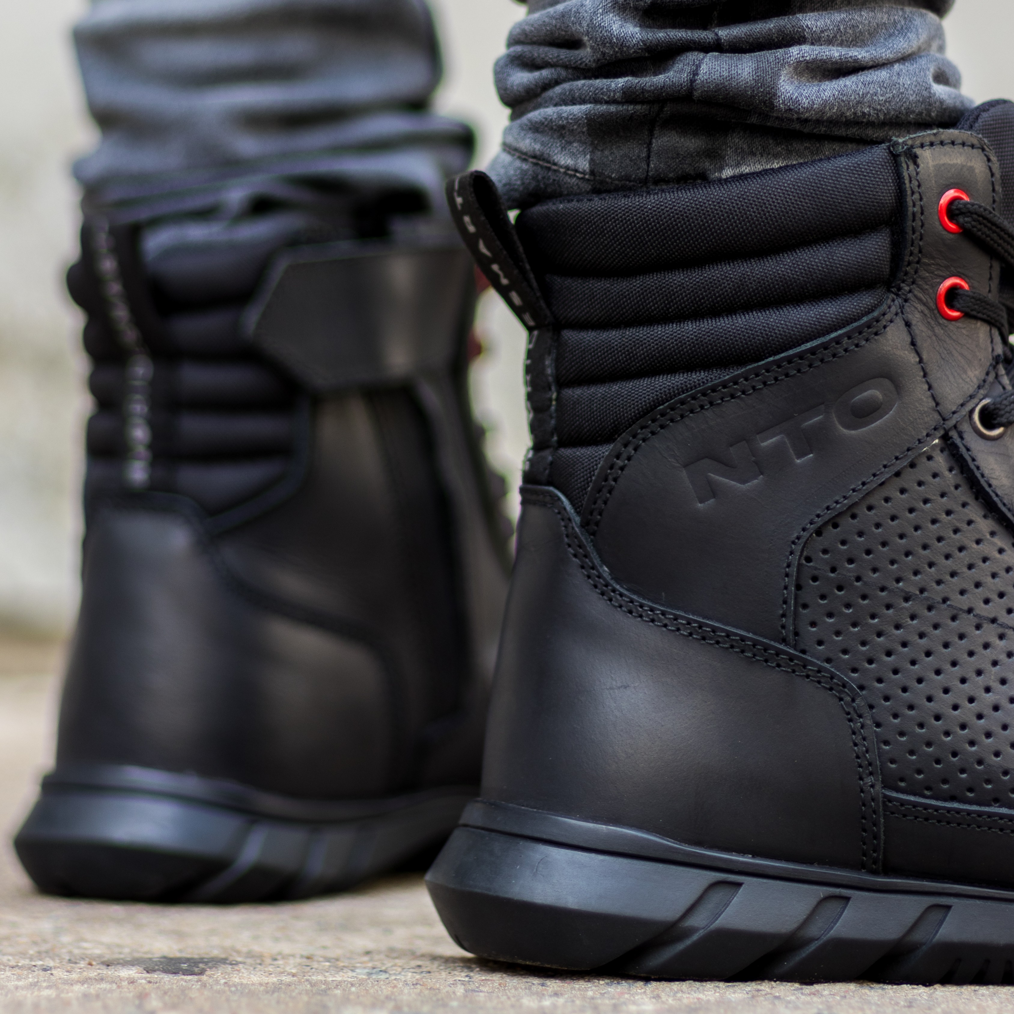 Borcego NTO Downtown Hombre Negro