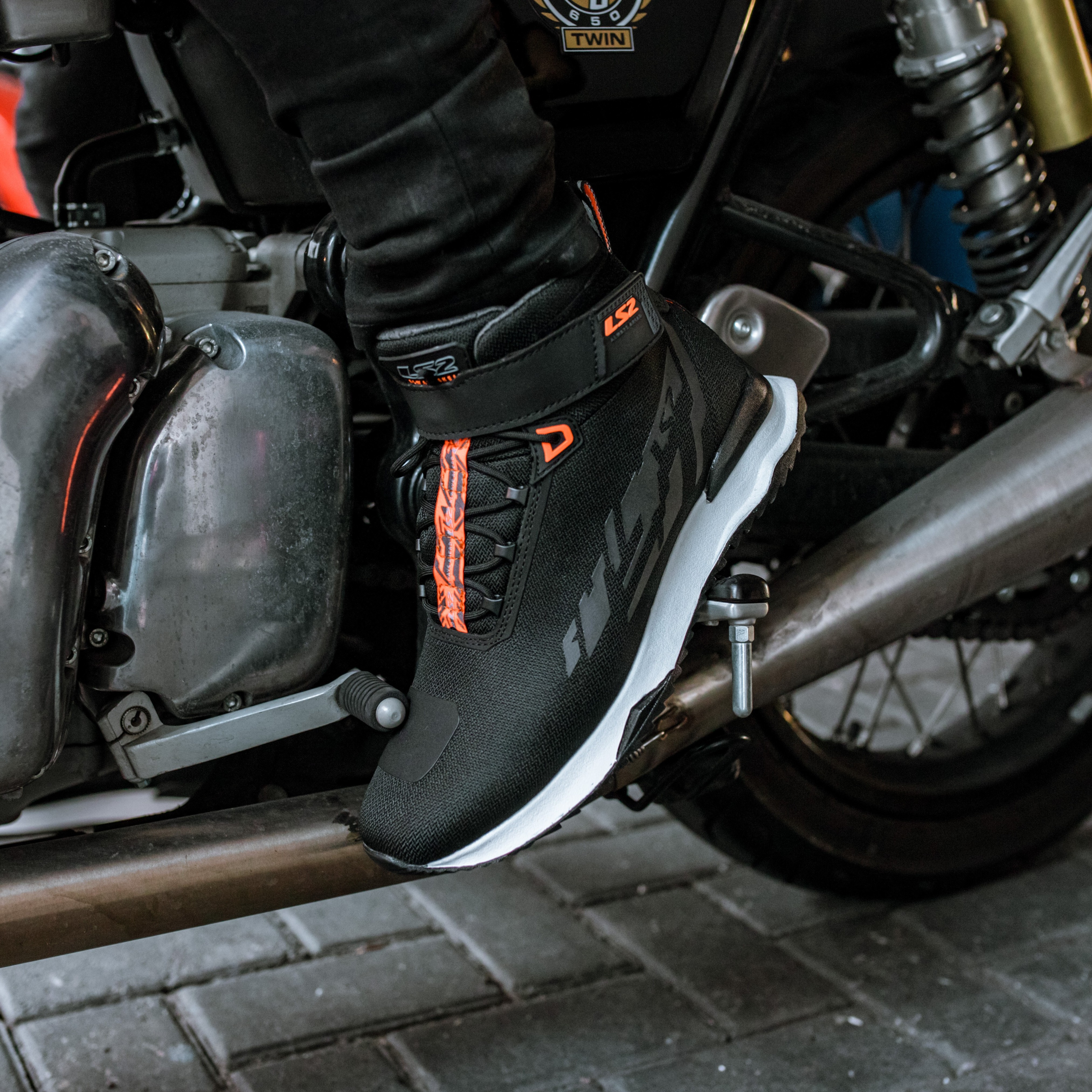 Sneaker LS2 Acrux Hombre Negro