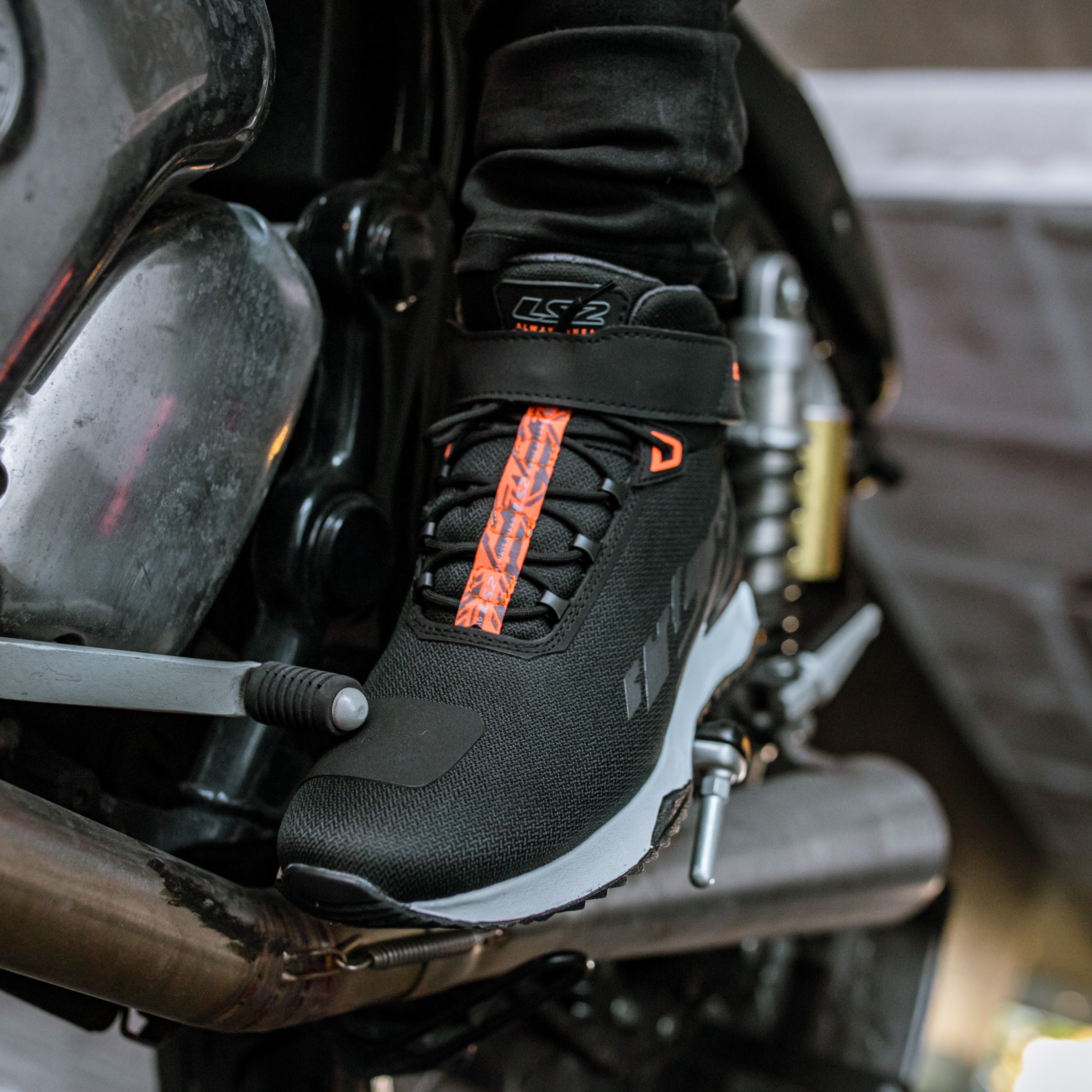 Sneaker LS2 Acrux Hombre Negro