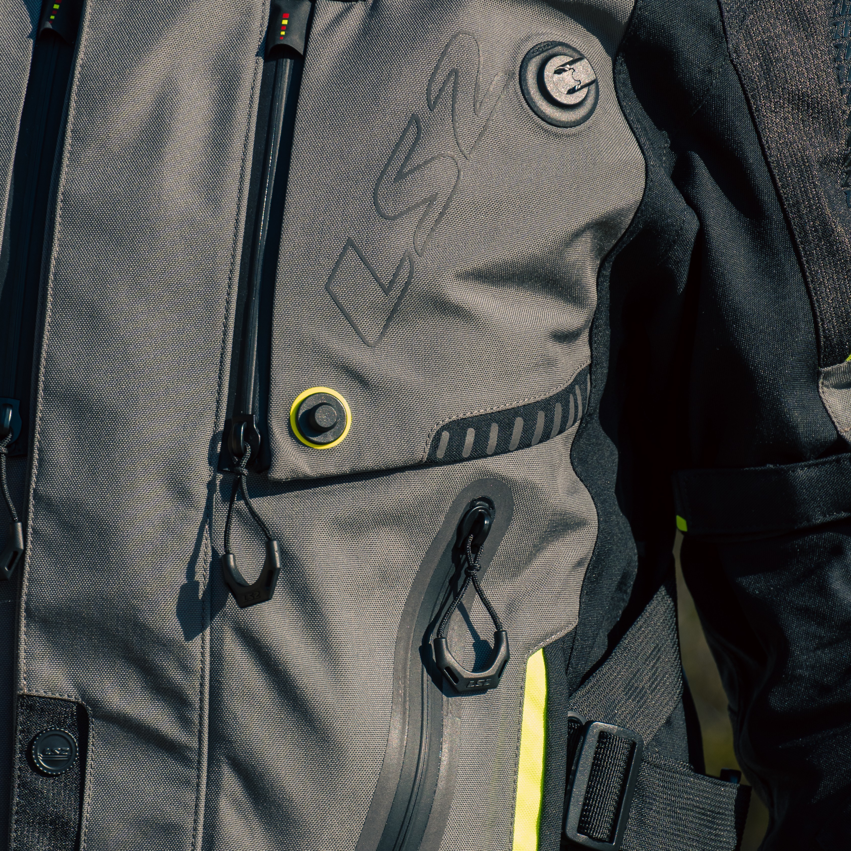 Campera LS2 Apollo Hombre Negro / Gris