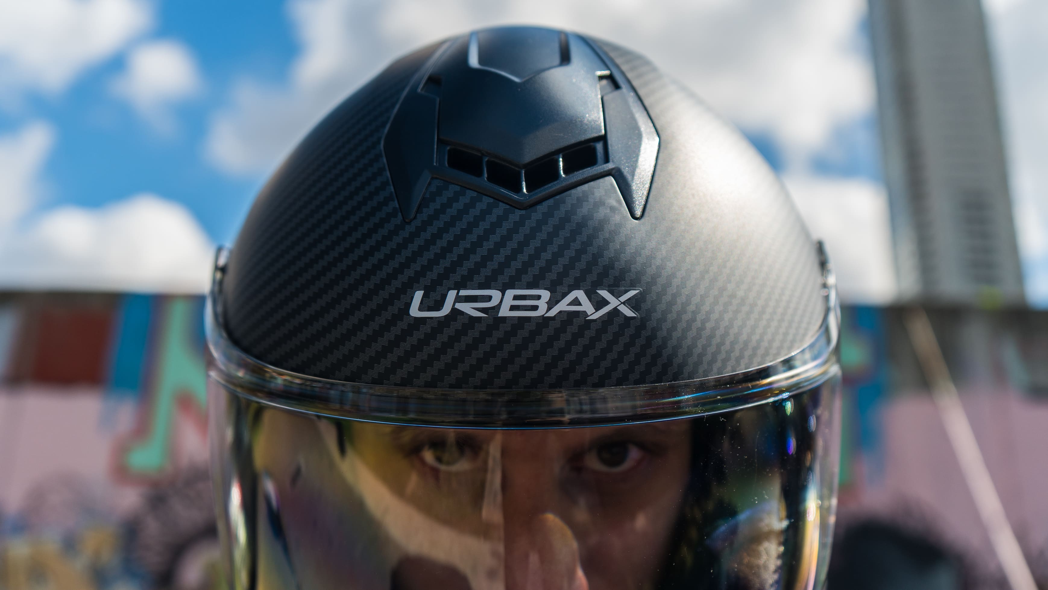 Casco Urbax 018 Mito Complot Negro / Mate