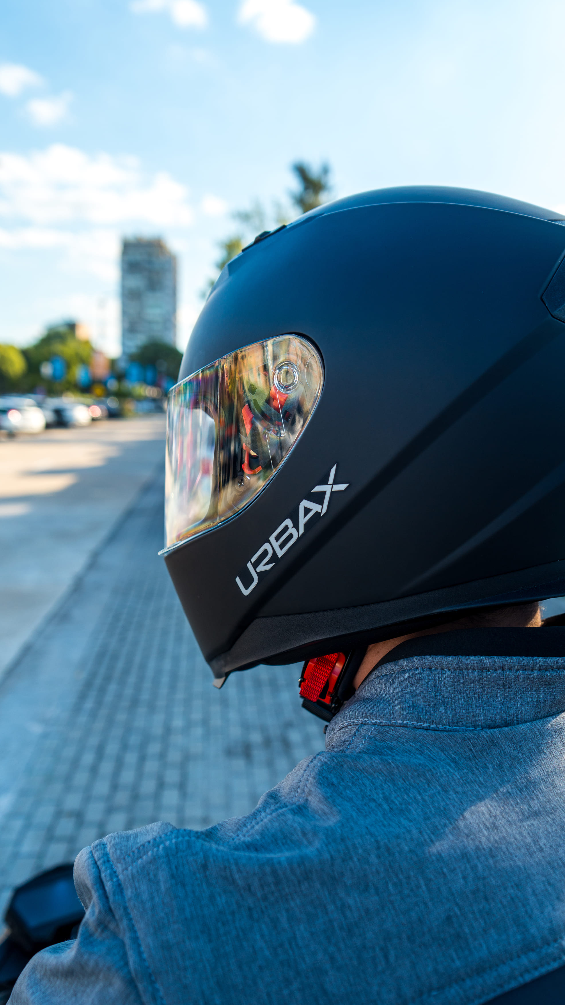 Casco Urbax 313 Ava Solid Negro / Mate